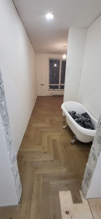 Укладка Паркета ,ламината  .