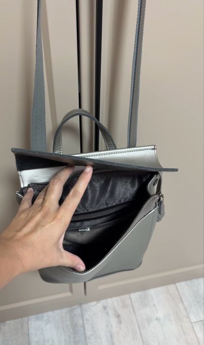 Продам сумку-рюкзак за 5000