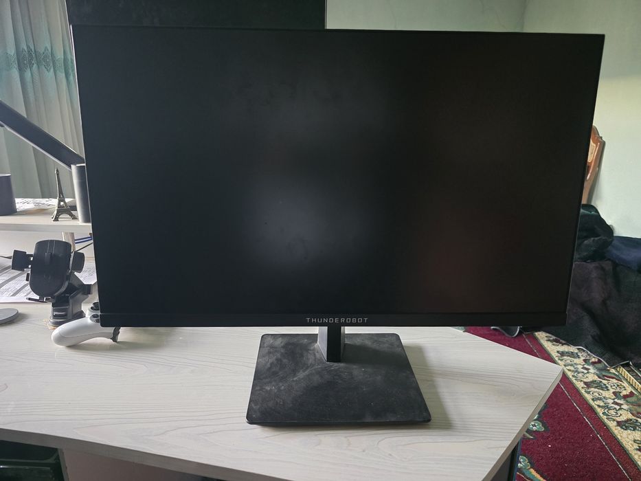 2ta 27 manitor sotiladi