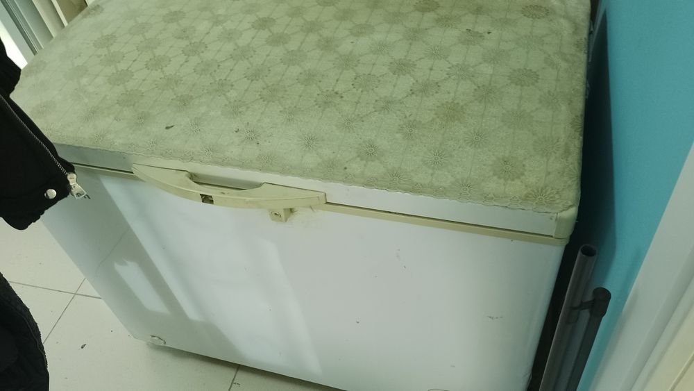 Продам холодильные витрины