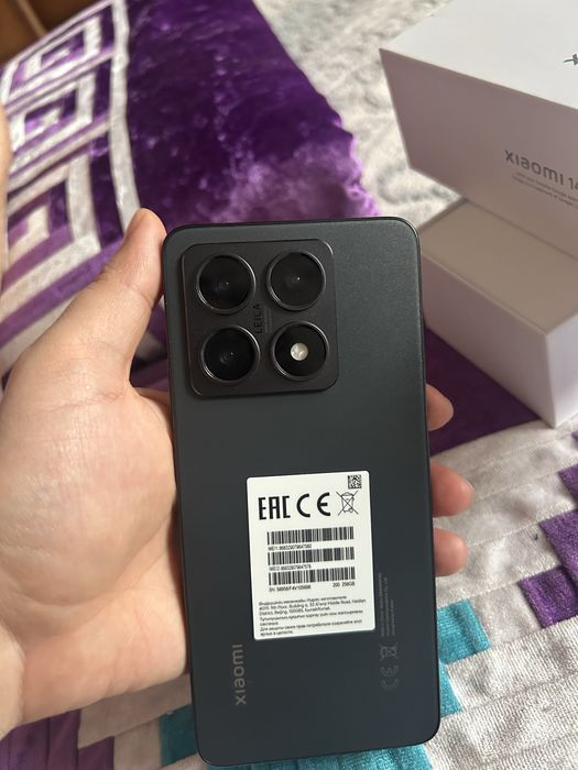 Телефон 180000 тг