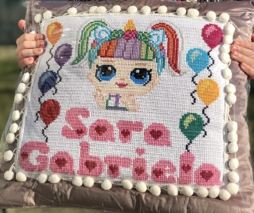 Perna pentru copii, cusuta manual, personalizata cu imaginea dorita