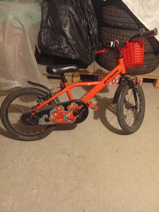 Bicicletă copil până în 5-6 ani