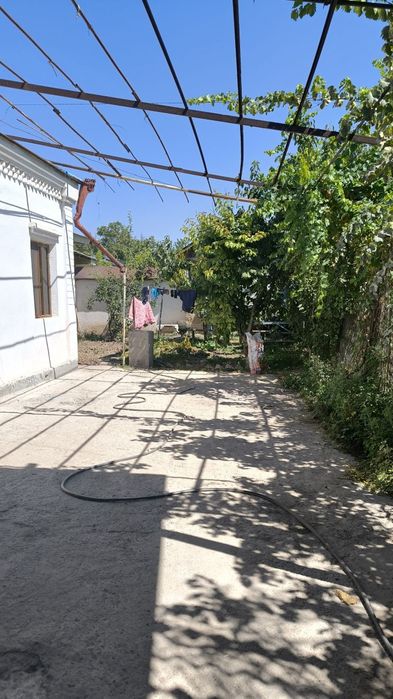 Продаётся свой дом в Чирчике