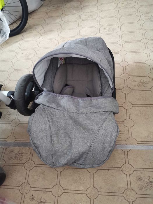 Детска количка с 3 коша