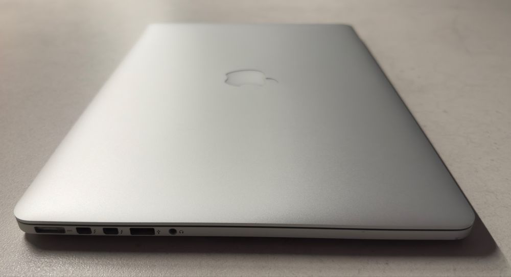 MacBook Pro 15,6 inch, mid 2015