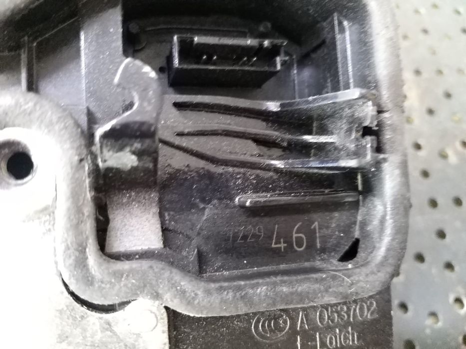 Broasca usa stanga fata bmw seria 3 f30 f31 7229461