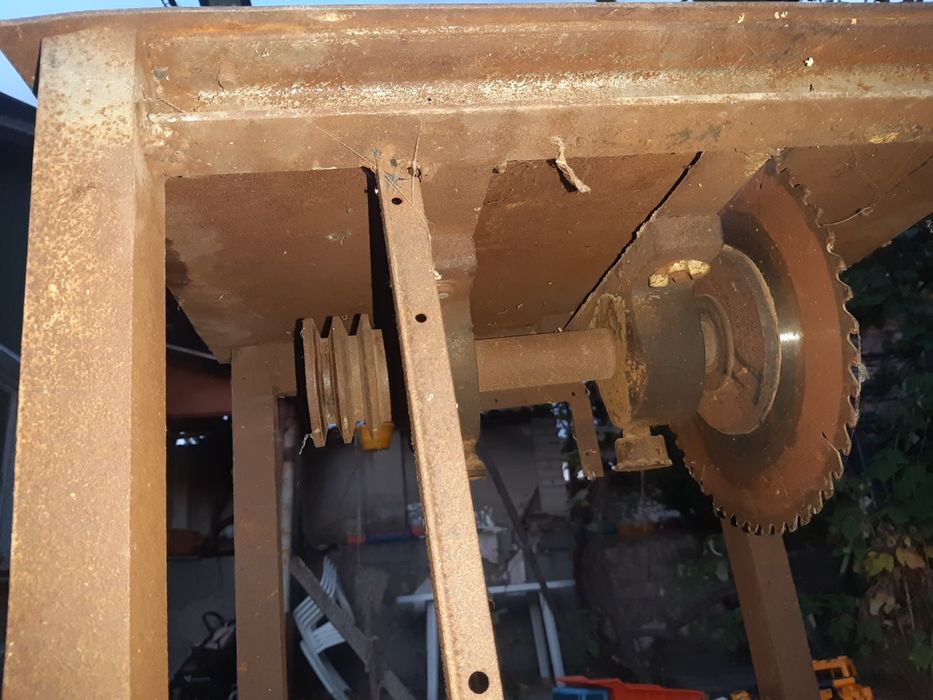 Циркуляр за дърво