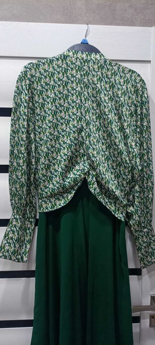 Женский костюм юбка и блюзка