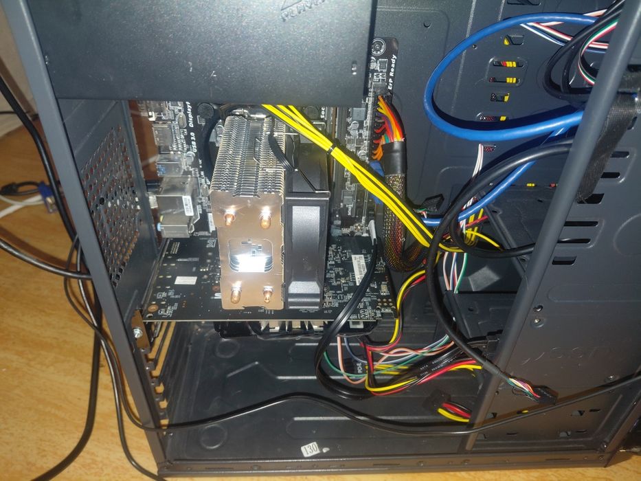 Компютър i7 6700