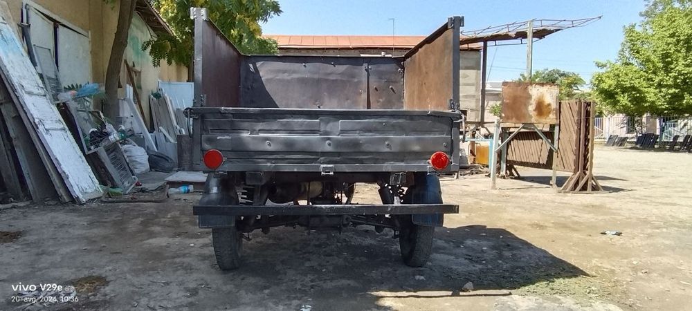 Muravey sotiladi suroshna