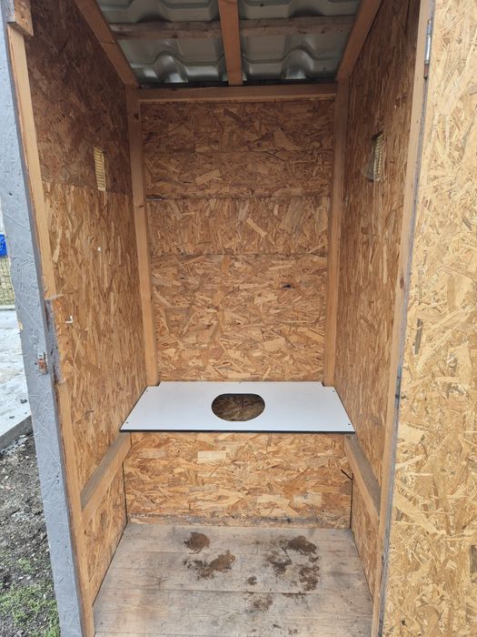 Vând toaletă grădină