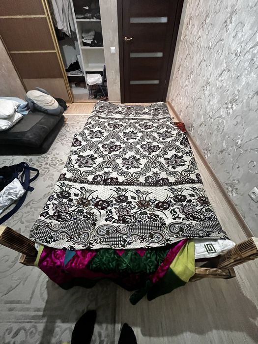 Продам кровать..