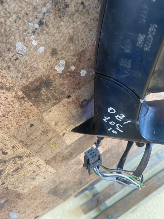 Ляво огледало за пежо 307
