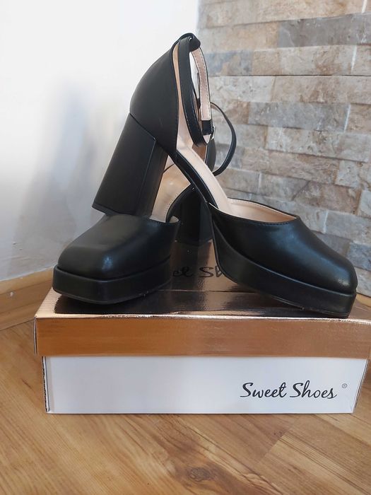 Обувки на ток, 40 номер