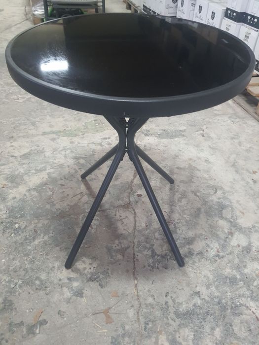 Градински сет от маса и два стола