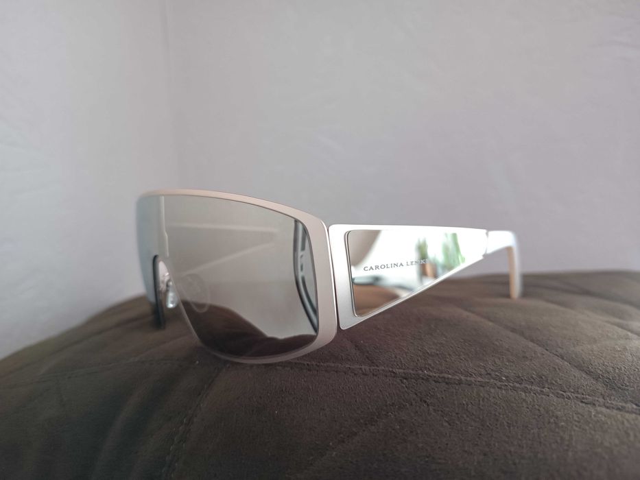 Слънчеви очила Carolina Lemke
