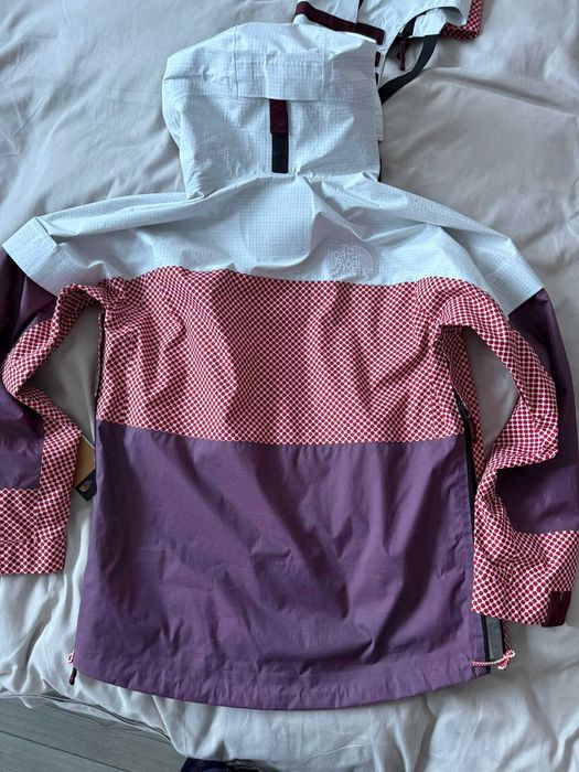 Geaca si pantaloni ski snowboard The North Face a68