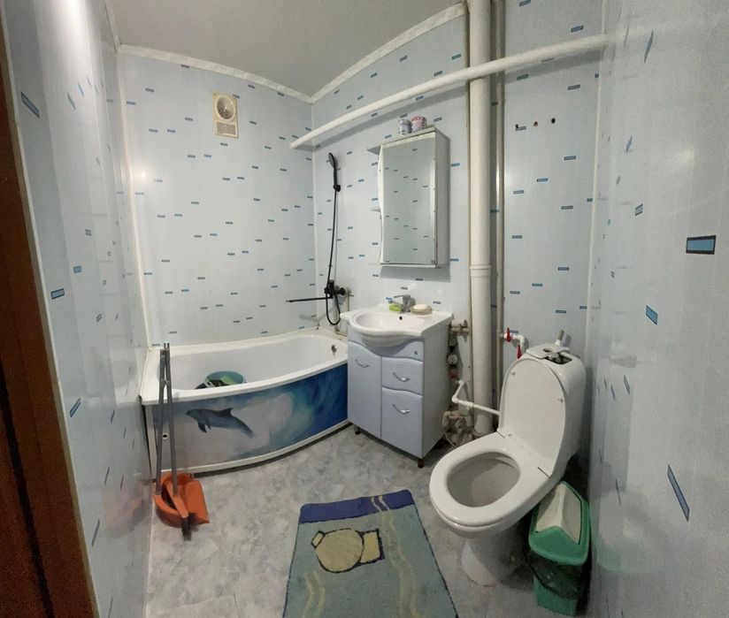 Үй сатылады 1 мкр 21 дом