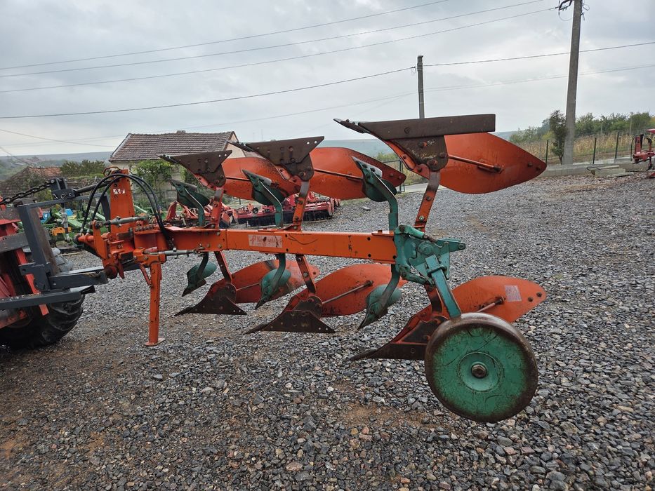 Plug Reversibil Kverneland VD 100 3 brazde