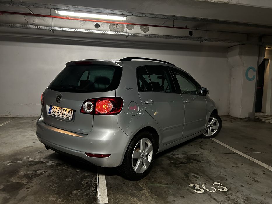 VOLKSWAGEN Golf 2010 — imagine 5