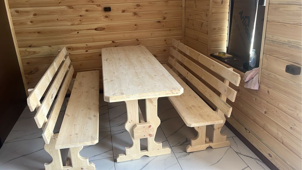 Деревянные двери для бани