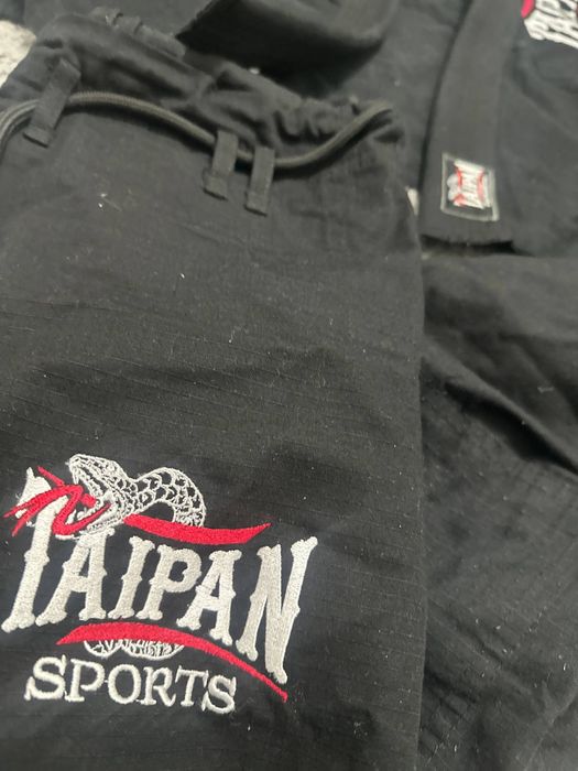 GI кимано для джиу джитсу Taipan