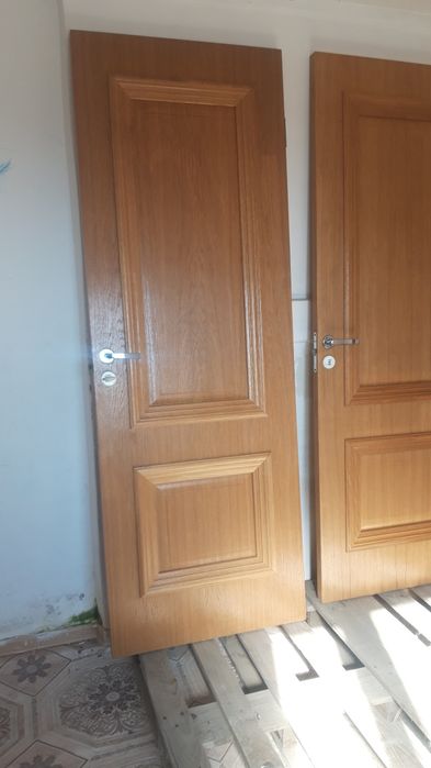 Продам двери б/у но состояние отличное