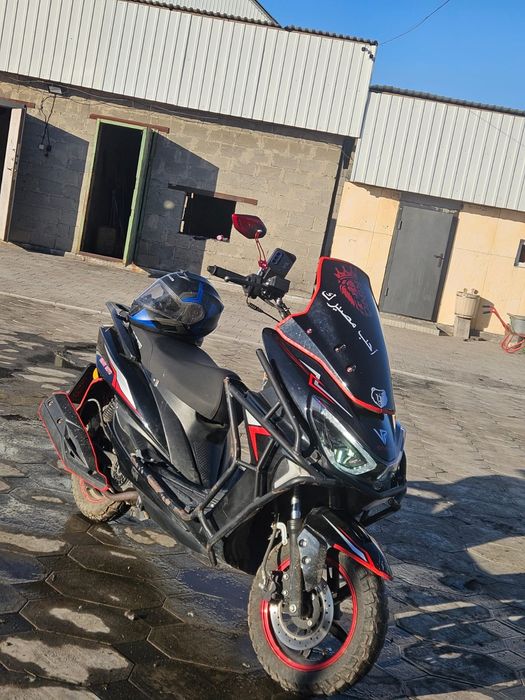 Макси мопед 180 куб