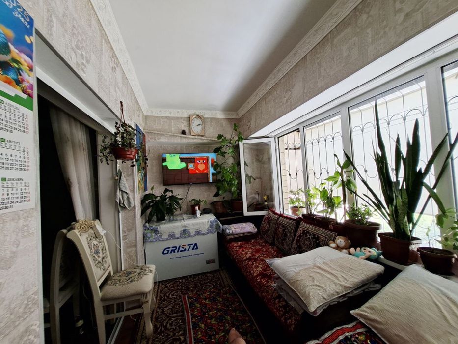 Сергели янги хаёт 8-худуд. З хона 94 кв 6 этаж . Ремонти бор.