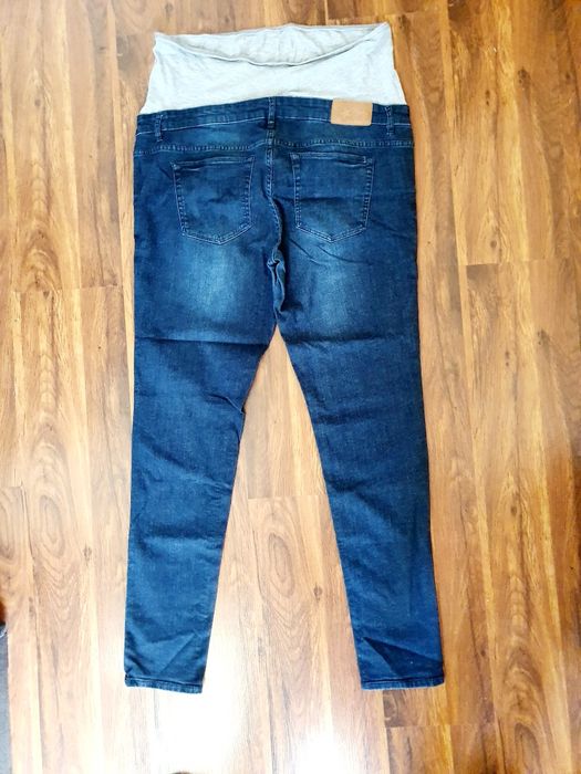 Дънки за бременни