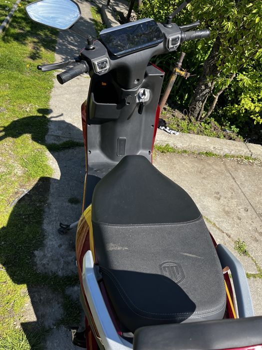 Vand scuter electric 2,2 kw .25 km/h
