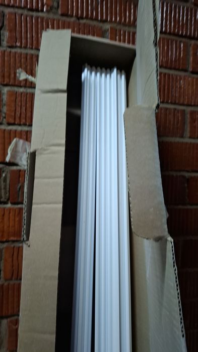 Продам плинтус напольный