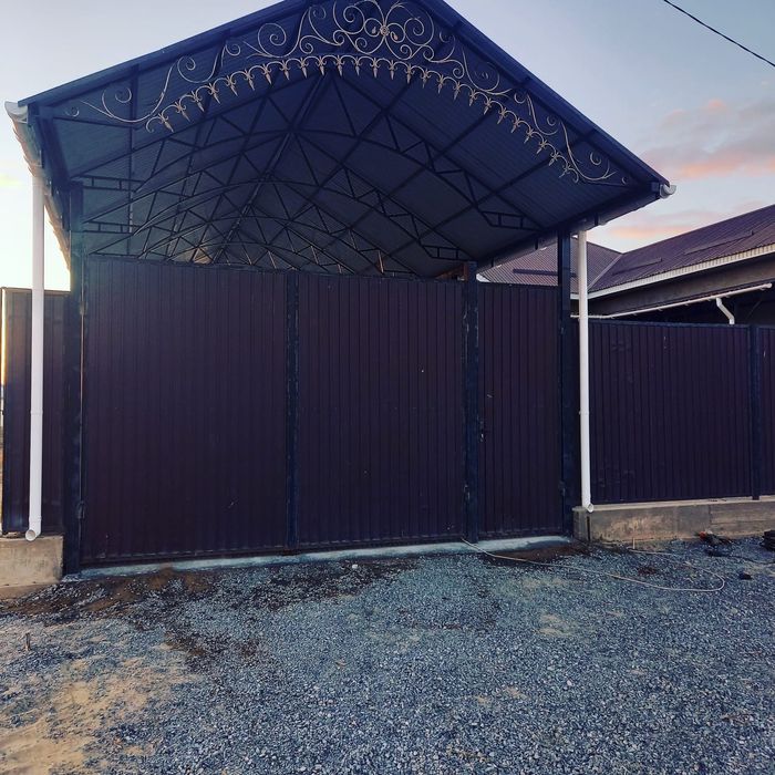 Навес металлконструкция