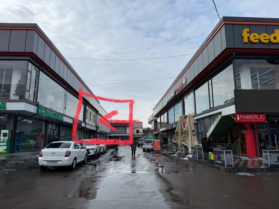 Yangi Hayotda tijorat binosi sotiladi, 4-metro yaqinida