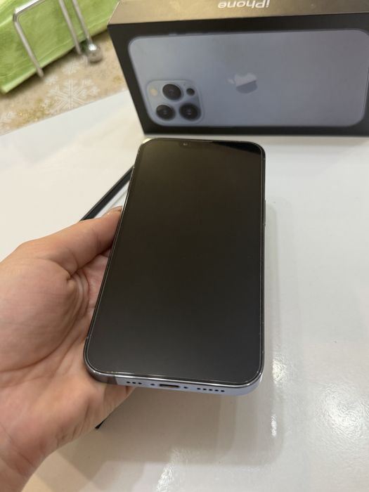 Iphone 13 PRO без забележки, подходящ за подарък