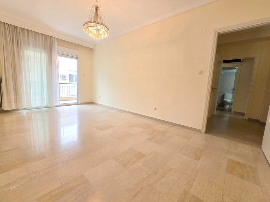 ПРОДАВА СЕ апартамент с площ 90 кв.м. в квартал „Профитис Илиас“ в Кавала (код 8384)