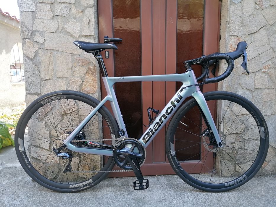 Електрически BIANCHI   Carbon, Shimano Ultegra 2*11