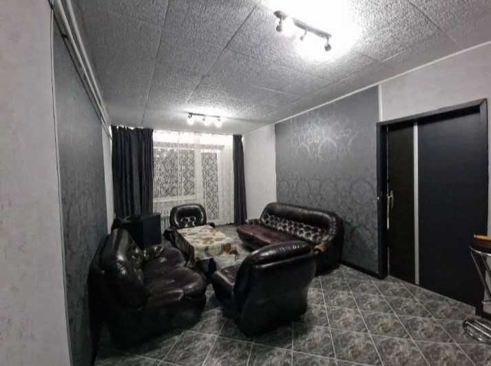 Дава се под наем Многостаен апартамент в София, Изток - 80 кв.м за 700 € - Снимка #2