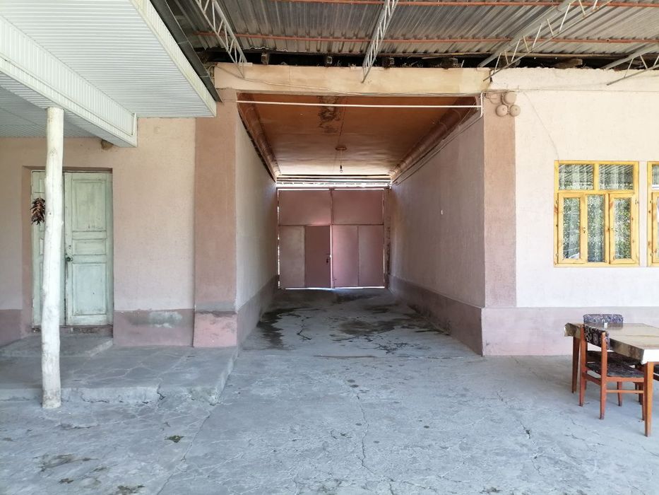 Кибрай Аргинда ховли сотилади. Срочно