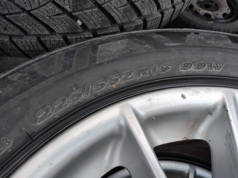 4бр Летни гуми 225 55 16 - Nexen - DOT 2023