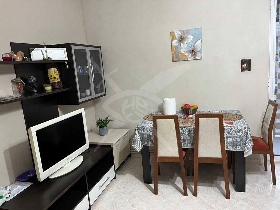 Дава се под наем Тристаен апартамент в Пловдив, Тракия - 60 кв.м за 428.91 € - Снимка #2