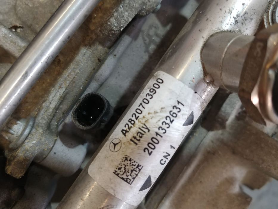 rampa injectoare  1.3b 828914 mercedes a-class  w177  a2820703900