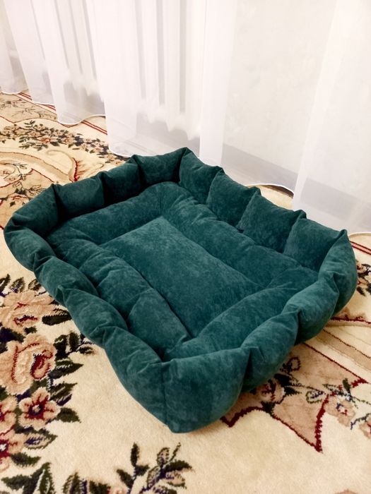 Лежанки для котиков и собак