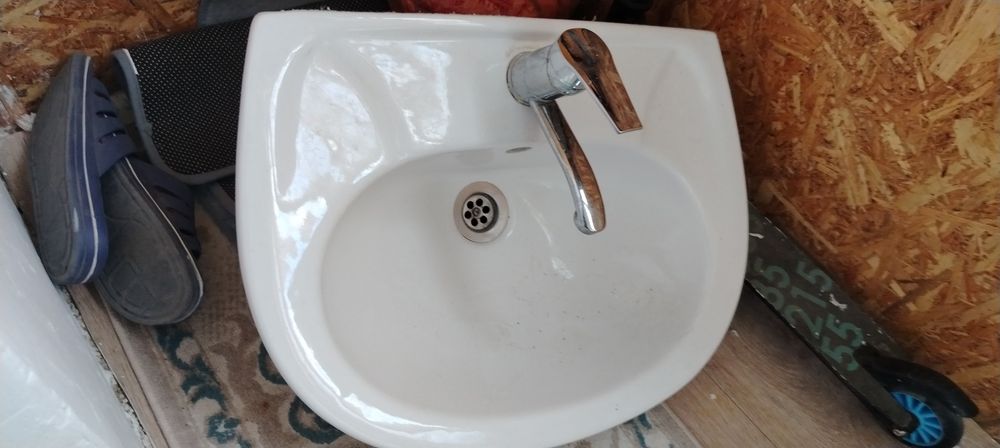 Продам умывальник