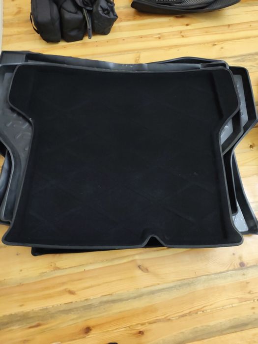 Полик для Жентра в отличном состоянии