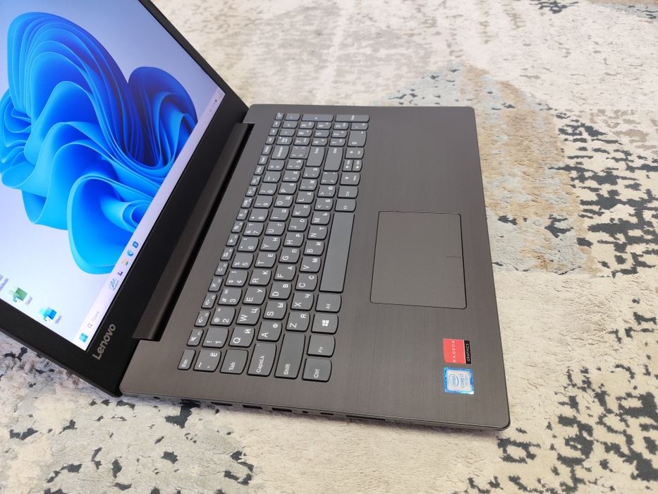 Мощный core i7 с SSD ноутбук Lenovo