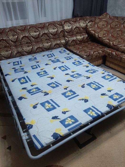 Продам диванный уголок