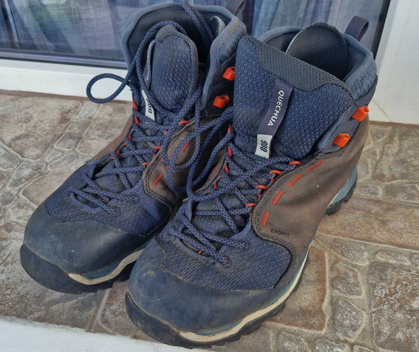 Bocanci dama Quechua 3 sezoane