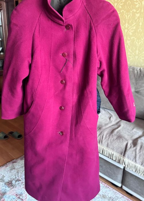 Продам новое пальто